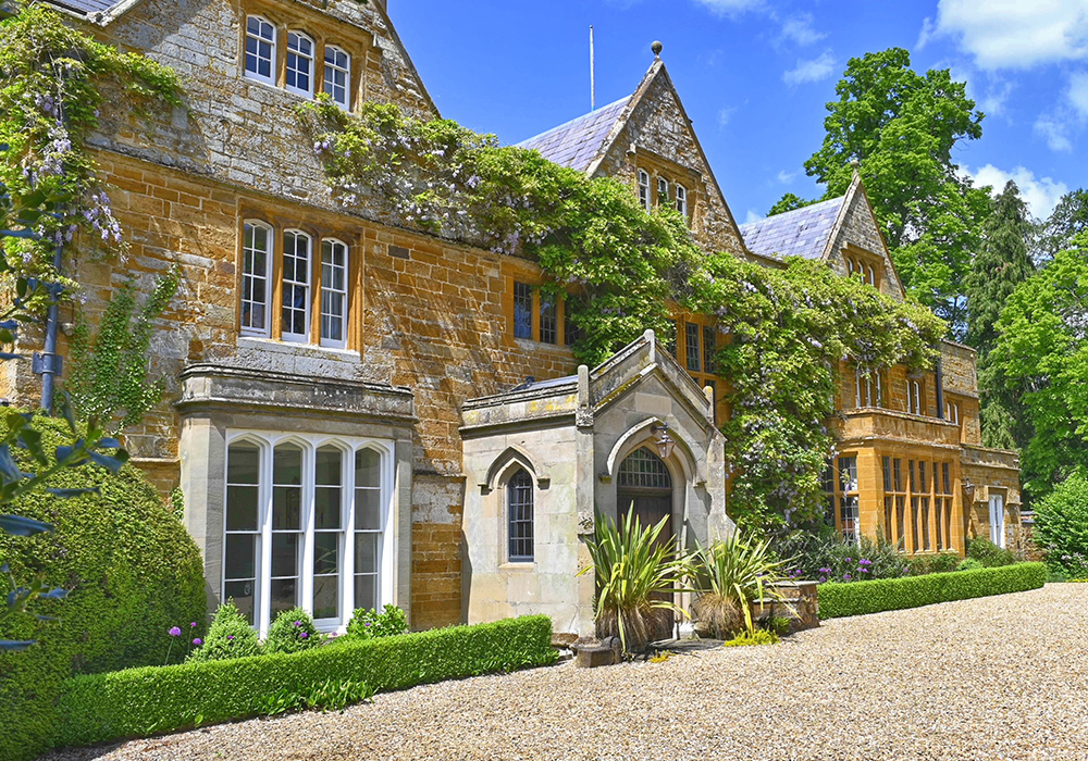 Flore House - Northamptonshire